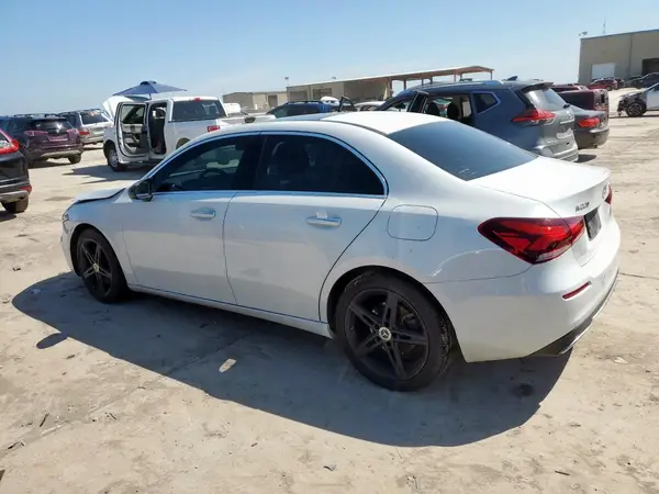 WDD3G4FB0KW034857 2019 MERCEDES-BENZ A-KLASSE - Image 2