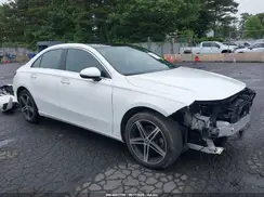 WDD3G4FB0KW035569 2019 MERCEDES-BENZ A-KLASSE