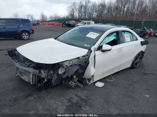 WDD3G4FB1KW000569 2019 MERCEDES-BENZ A-KLASSE - Image 2