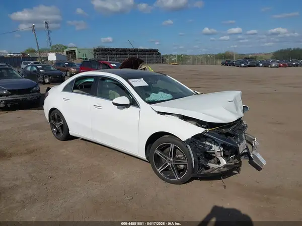 WDD3G4FB1KW015508 2019 MERCEDES-BENZ A-KLASSE - Image 1