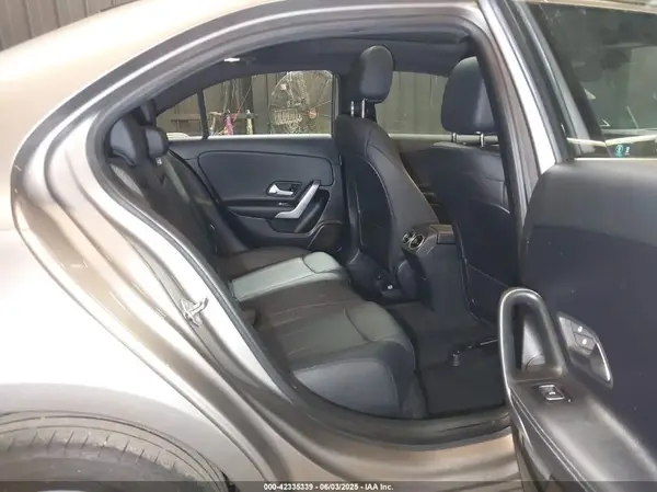 WDD3G4FB1KW023236 2019 MERCEDES-BENZ A-KLASSE - Image 8