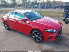WDD3G4FB2KW025190 2019 MERCEDES-BENZ A-KLASSE