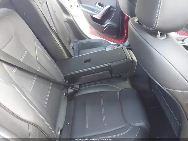 WDD3G4FB3KW025439 2019 MERCEDES-BENZ A-KLASSE - Image 8
