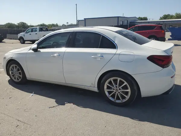 WDD3G4FB4KW023148 2019 MERCEDES-BENZ A-KLASSE - Image 2