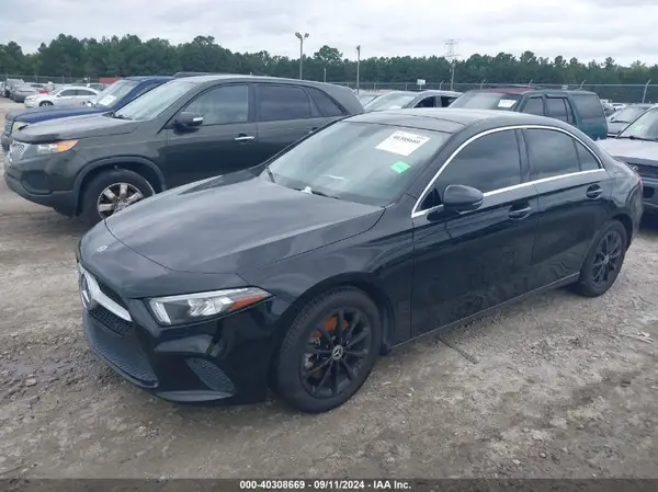 WDD3G4FB4KW026504 2019 MERCEDES-BENZ A-KLASSE - Image 2