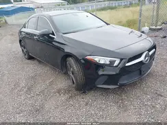 WDD3G4FB4KW033968 2019 MERCEDES-BENZ A-KLASSE