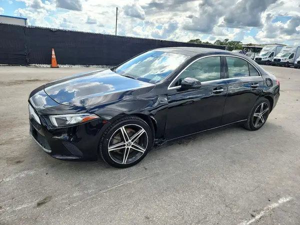 WDD3G4FB5KW018458 2019 MERCEDES-BENZ A-KLASSE - Image 1