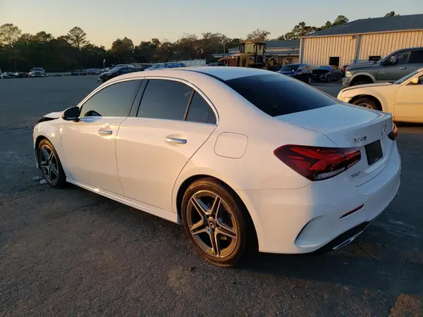WDD3G4FB5KW025619 2019 MERCEDES-BENZ A-KLASSE - Image 2