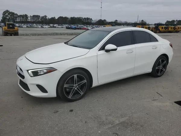 WDD3G4FB6KW000809 2019 MERCEDES-BENZ A-KLASSE - Image 1