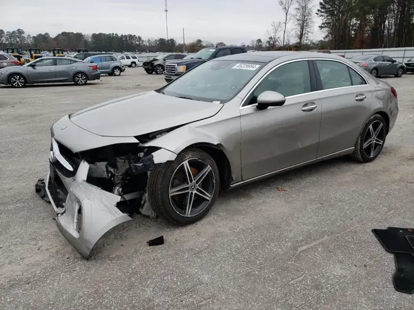 WDD3G4FB6KW013530 2019 MERCEDES-BENZ A-KLASSE - Image 1