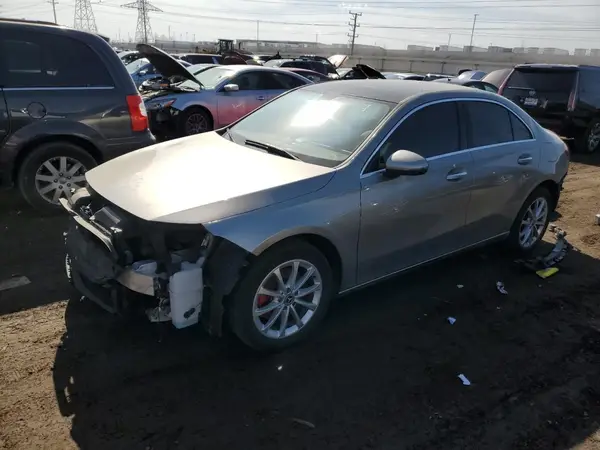 WDD3G4FB6KW026262 2019 MERCEDES-BENZ A-KLASSE - Image 1