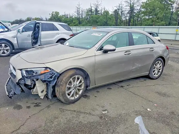 WDD3G4FB6KW026553 2019 MERCEDES-BENZ A-KLASSE - Image 1