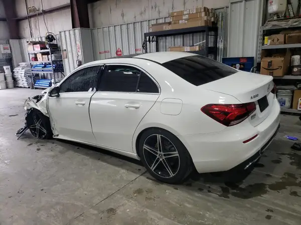 WDD3G4FB7KW005419 2019 MERCEDES-BENZ A-KLASSE - Image 2