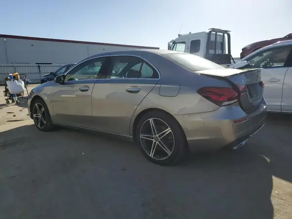 WDD3G4FB7KW017926 2019 MERCEDES-BENZ A-KLASSE - Image 2