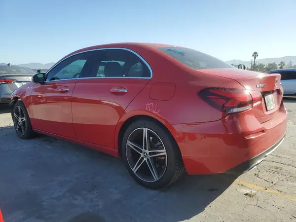 WDD3G4FB7KW019417 2019 MERCEDES-BENZ A-KLASSE - Image 2