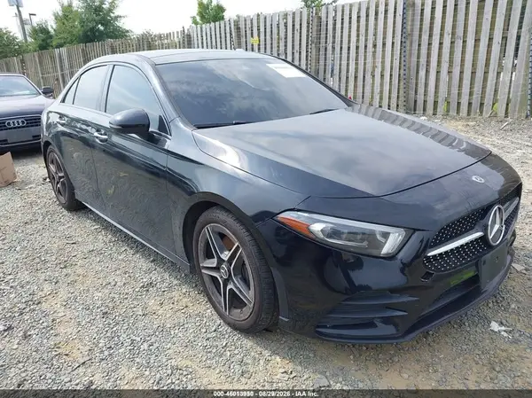 WDD3G4FB7KW019465 2019 MERCEDES-BENZ A-KLASSE - Image 1