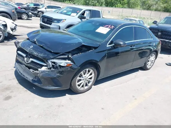 WDD3G4FB8KW001265 2019 MERCEDES-BENZ A-KLASSE - Image 2