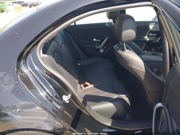 WDD3G4FB8KW021337 2019 MERCEDES-BENZ A-KLASSE - Image 8