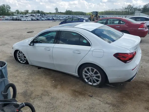 WDD3G4FB8LW039726 2020 MERCEDES-BENZ A-KLASSE - Image 2