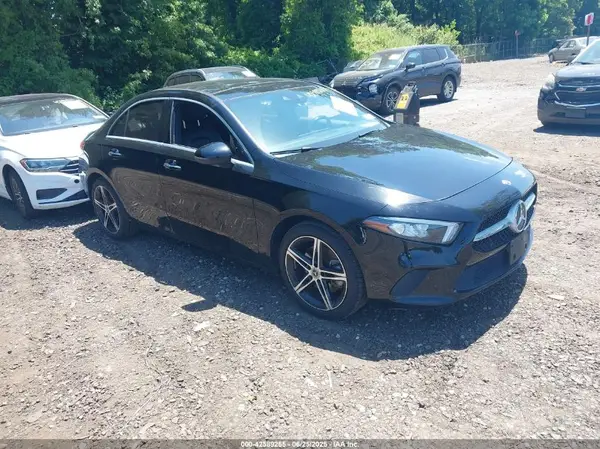 WDD3G4FB9KW018804 2019 MERCEDES-BENZ A-KLASSE - Image 1