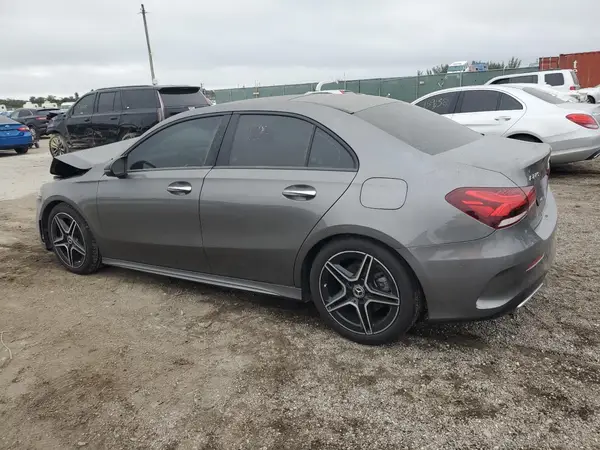 WDD3G4FB9KW022982 2019 MERCEDES-BENZ A-KLASSE - Image 2