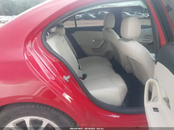 WDD3G4FB9KW024375 2019 MERCEDES-BENZ A-KLASSE - Image 8