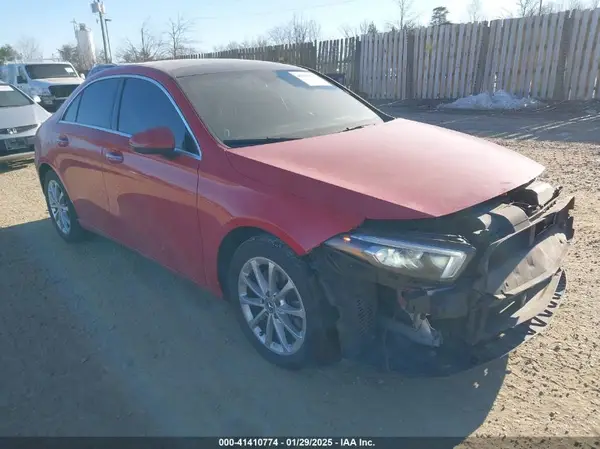 WDD3G4FB9KW028782 2019 MERCEDES-BENZ A-KLASSE - Image 1
