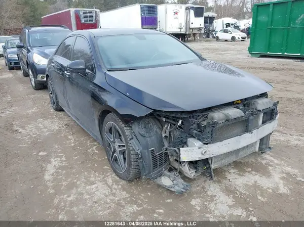 WDD3G4FBXKW010064 2019 MERCEDES-BENZ A-KLASSE - Image 1