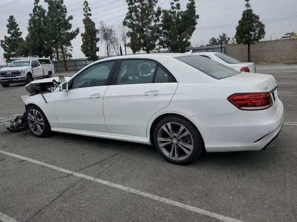 WDDHF5KB1GB325614 2016 MERCEDES-BENZ E-KLASSE - Image 2