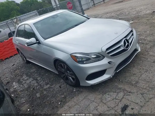 WDDHF5KB2GB183886 2016 MERCEDES-BENZ E-KLASSE - Image 1
