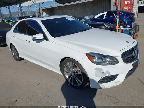 WDDHF5KB2GB316470 2016 MERCEDES-BENZ E-KLASSE - Image 1