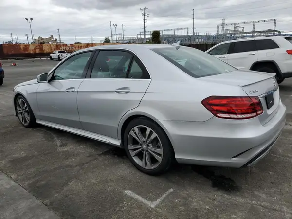 WDDHF5KB9GB256834 2016 MERCEDES-BENZ E-KLASSE - Image 2