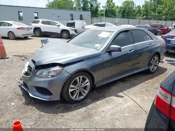 WDDHF5KBXGB258821 2016 MERCEDES-BENZ E-KLASSE - Image 2
