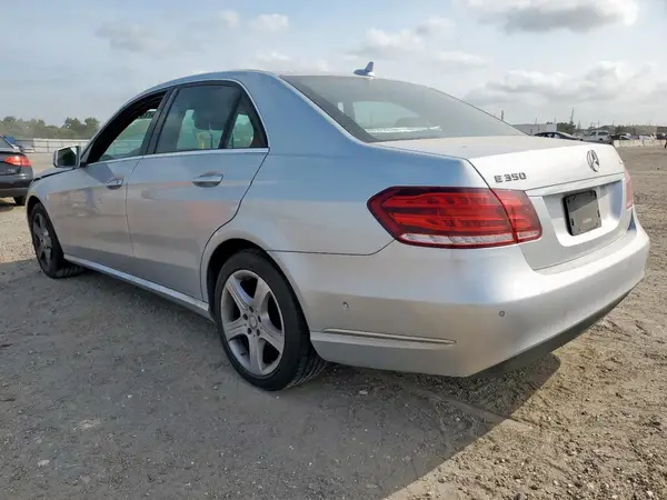 WDDHF8JB0GB223224 2016 MERCEDES-BENZ E-KLASSE - Image 2