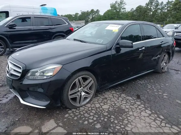 WDDHF8JB1GB240338 2016 MERCEDES-BENZ E-KLASSE - Image 2