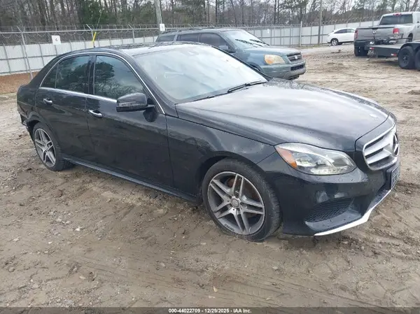 WDDHF8JB1GB263070 2016 MERCEDES-BENZ E-KLASSE - Image 1