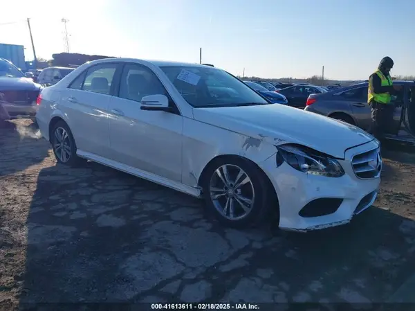 WDDHF8JB2GB225993 2016 MERCEDES-BENZ E-KLASSE - Image 1