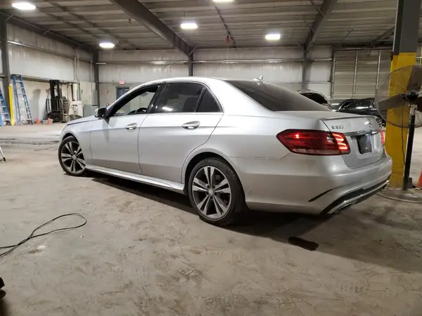 WDDHF8JB2GB297941 2016 MERCEDES-BENZ E-KLASSE - Image 2