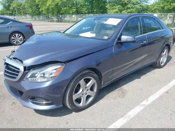 WDDHF8JB4GB232945 2016 MERCEDES-BENZ E-KLASSE - Image 2