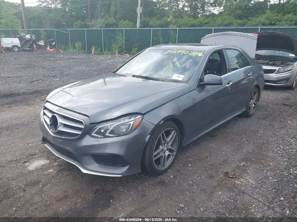 WDDHF8JB6GB237113 2016 MERCEDES-BENZ E-KLASSE - Image 2