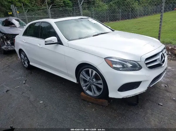 WDDHF8JB6GB254090 2016 MERCEDES-BENZ E-KLASSE - Image 1