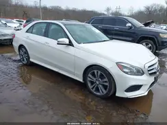 WDDHF8JB7GB196152 2016 MERCEDES-BENZ E-KLASSE