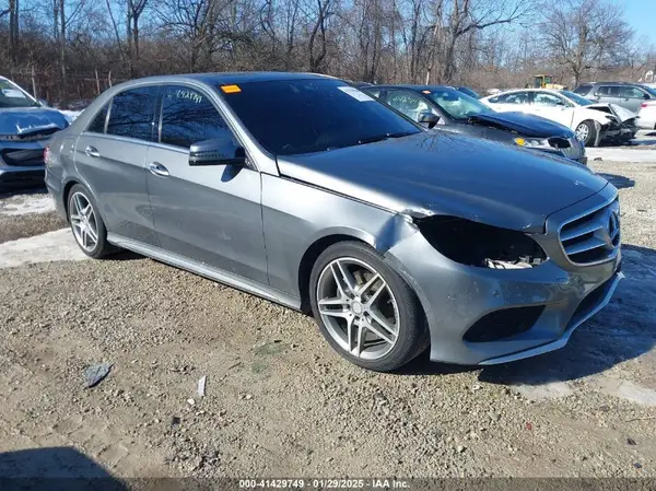 WDDHF8JB8GB261882 2016 MERCEDES-BENZ E-KLASSE - Image 1