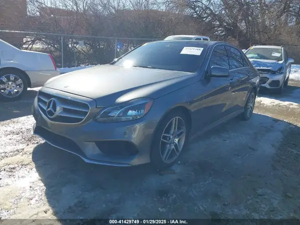 WDDHF8JB8GB261882 2016 MERCEDES-BENZ E-KLASSE - Image 2