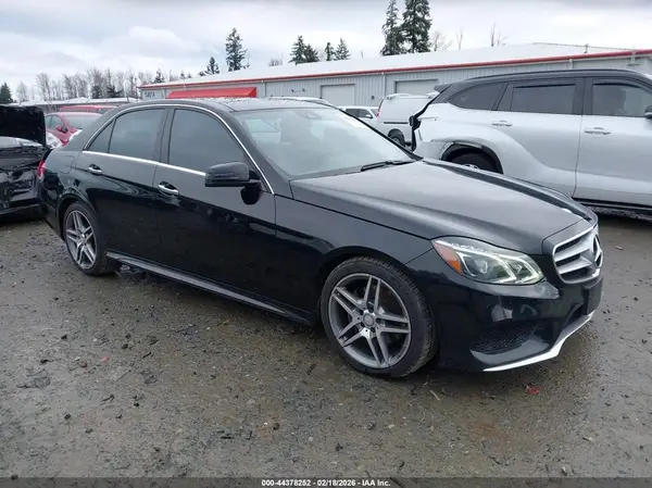 WDDHF8JB9GB243293 2016 MERCEDES-BENZ E-KLASSE - Image 1