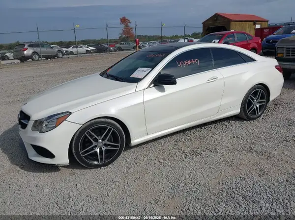 WDDKJ6FB1HF352553 2017 MERCEDES-BENZ E-KLASSE - Image 2