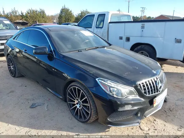 WDDKJ6HB5HF361012 2017 MERCEDES-BENZ E-KLASSE - Image 1