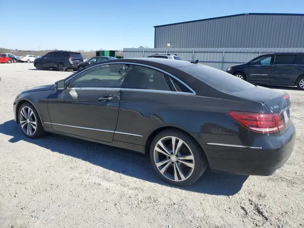 WDDKJ6HB8HF351171 2017 MERCEDES-BENZ E-KLASSE - Image 2