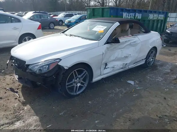 WDDKK6FF5HF359845 2017 MERCEDES-BENZ E-KLASSE - Image 2