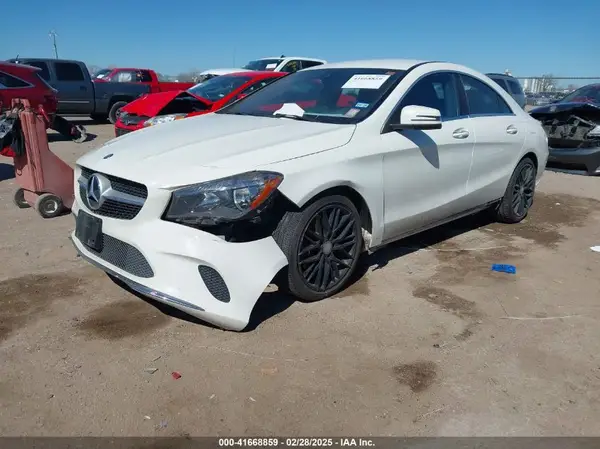 WDDSJ4EB0HN438724 2017 MERCEDES-BENZ CLA-KLASSE - Image 2